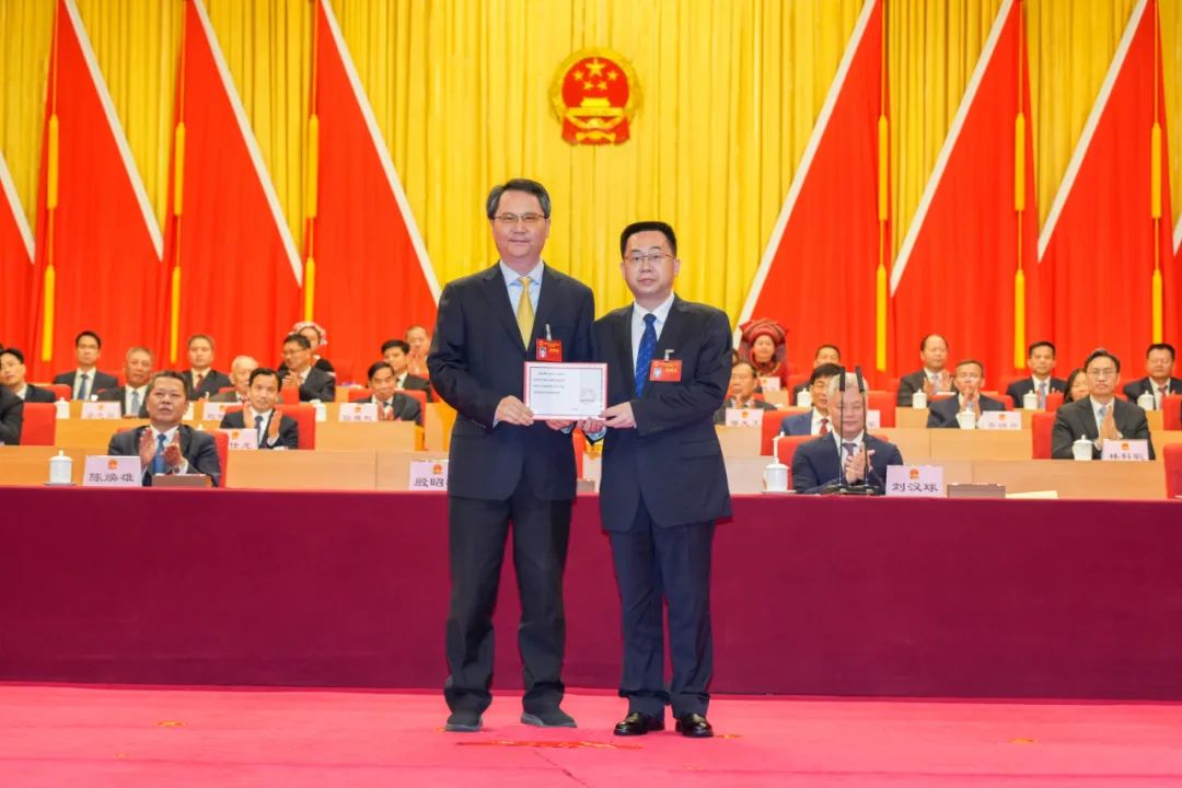 陳金鑾當選清遠市人民政府市長
